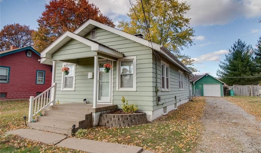 3512 Wickenhauser Ave, Alton, IL 62002 - 2 Beds, 1 Bath