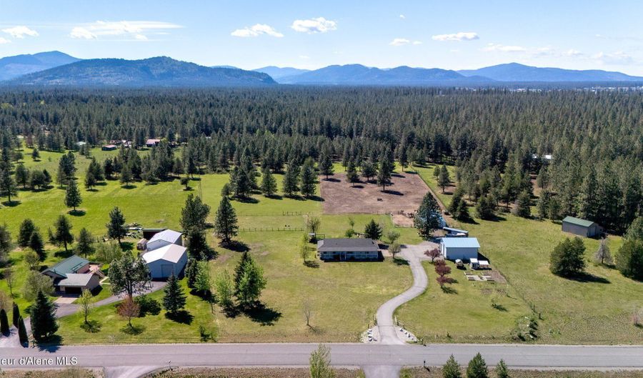 26731 N Bitterroot Ct, Athol, ID 83801 - 4 Beds, 3 Bath