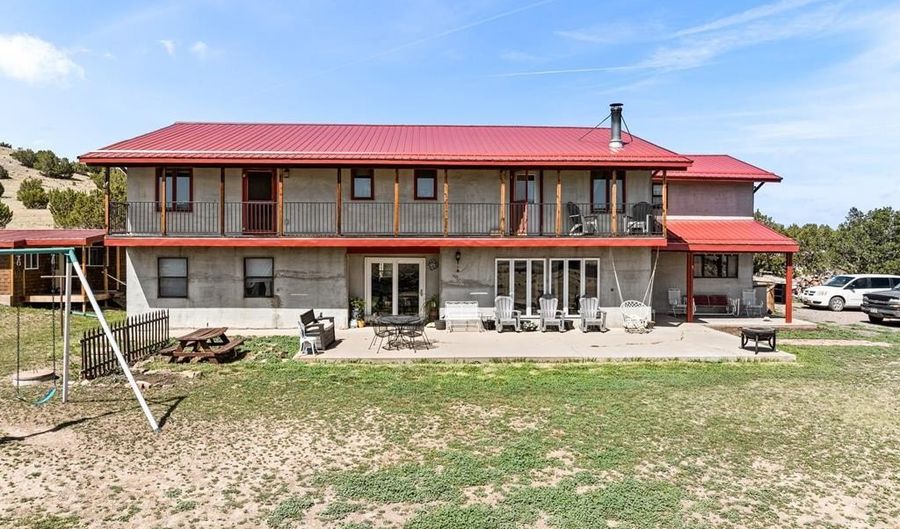 6160 Waterbarrel Rd, Beulah, CO 81023 - 6 Beds, 8 Bath