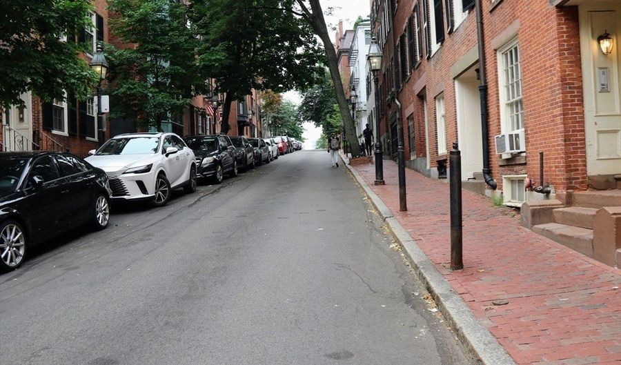 24 Joy St 2, Boston, MA 02114 - 0 Beds, 1 Bath