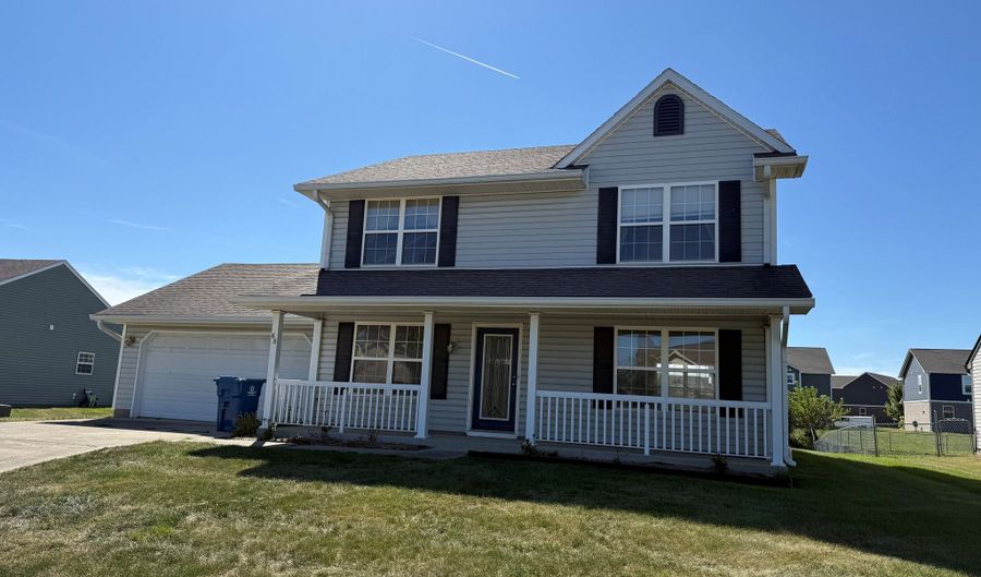 68 S Burkhart Dr, Bargersville, IN 46106 - 4 Beds, 3 Bath