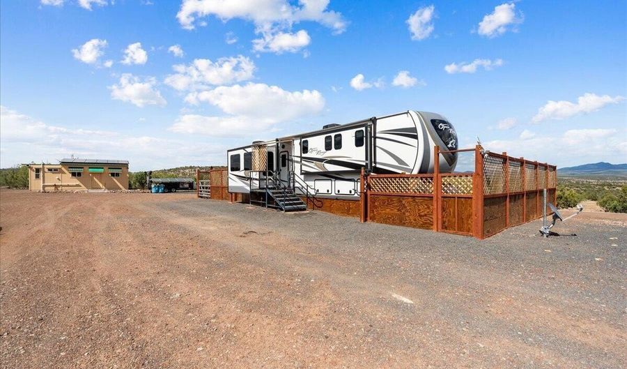 157 N Vigil Industrial Ln, Ash Fork, AZ 86320 - 0 Beds, 0 Bath