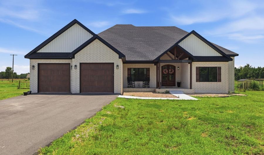 347 Ridge Rd, Beebe, AR 72012 - 4 Beds, 2 Bath
