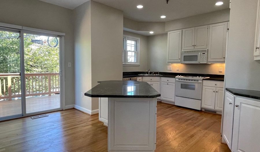 9715 WHITLEY PARK Pl #TH-11, Bethesda, MD 20814 - 3 Beds, 4 Bath