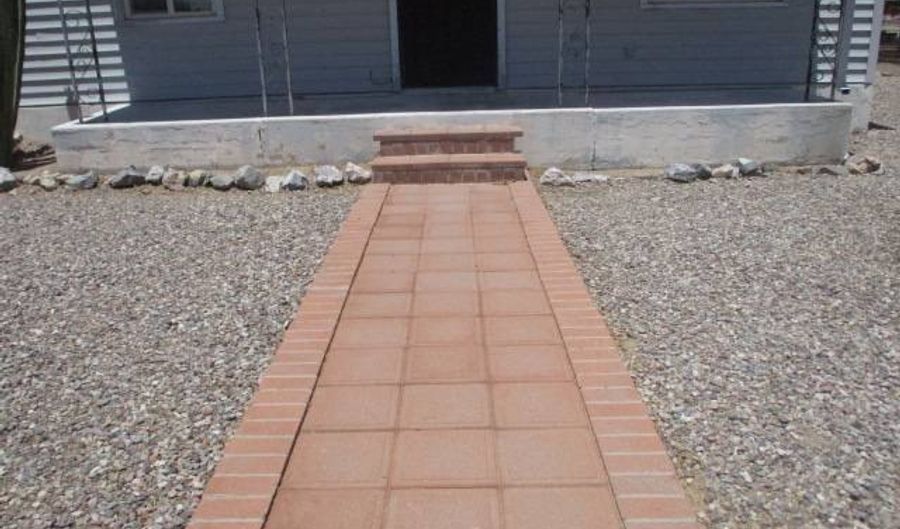 510 W. Vananda, Ajo, AZ 85321 - 2 Beds, 1 Bath