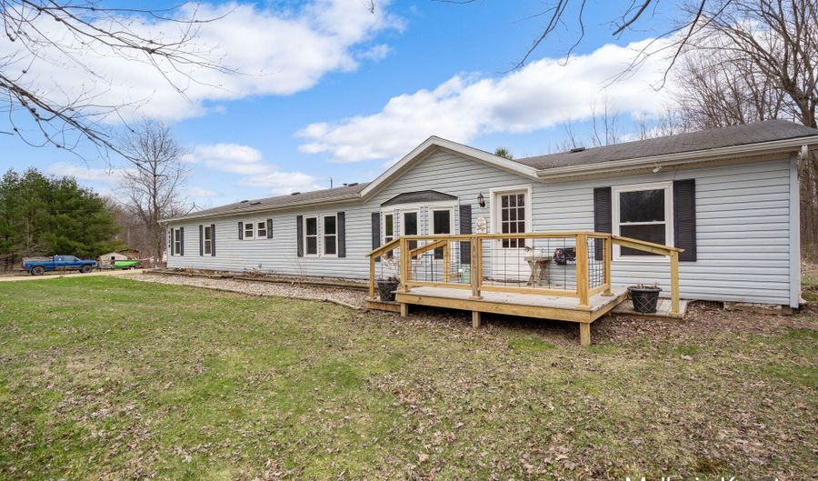 4328 105th Ave, Allegan, MI 49010 - 4 Beds, 3 Bath