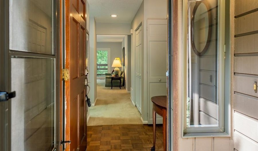 305 Piney Mountain Dr D-1, Asheville, NC 28805 - 2 Beds, 2 Bath