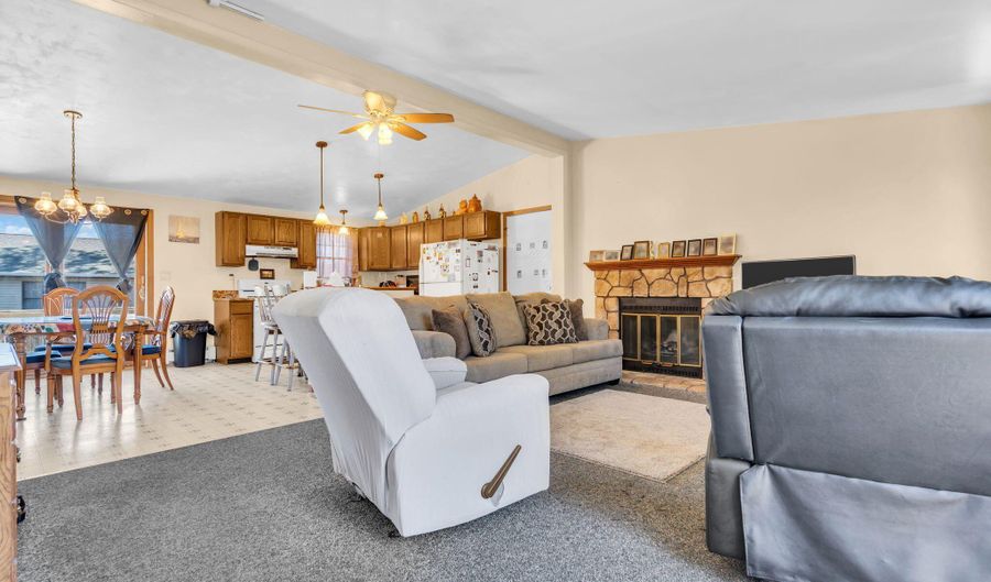 1333 Longboat Ave, Beachwood, NJ 08722 - 3 Beds, 2 Bath