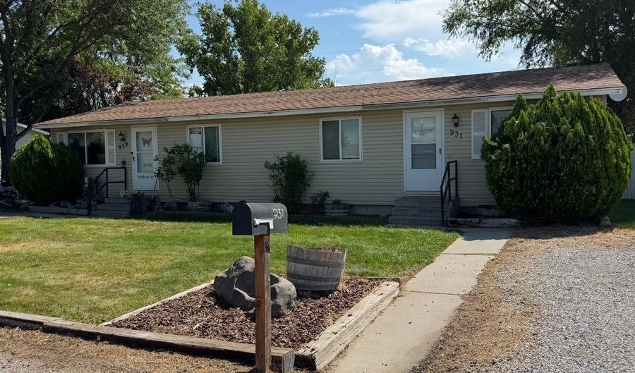 929 931 Craven Ave, Buhl, ID 83316 - 4 Beds, 2 Bath