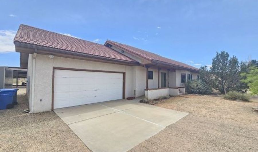 311 Morgan Rd, Page, AZ 86040 - 3 Beds, 2 Bath