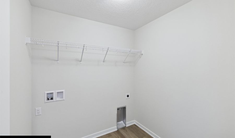 3515 NW 27th St, Ankeny, IA 50023 - 3 Beds, 3 Bath