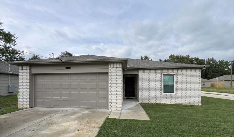 507 E Mississippi St, Beebe, AR 72012 - 3 Beds, 2 Bath