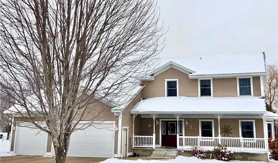 202 Park Ct, Albany, MN 56307 - 6 Beds, 4 Bath