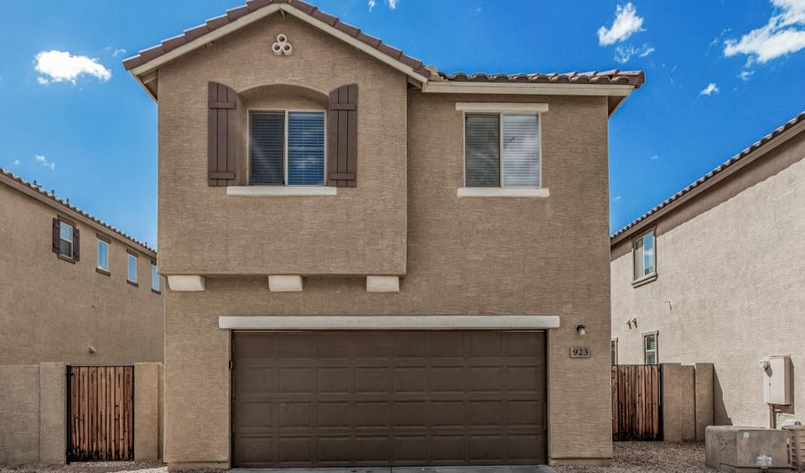 923 E AGUA FRIA Ln, Avondale, AZ 85323 - 3 Beds, 3 Bath
