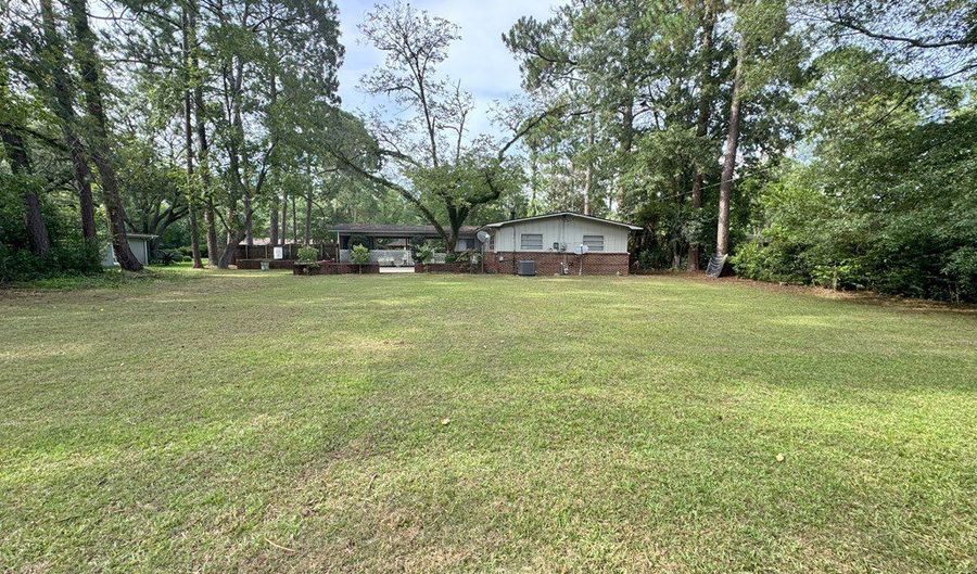 1804 ACKER Dr, Albany, GA 31707 - 3 Beds, 2 Bath