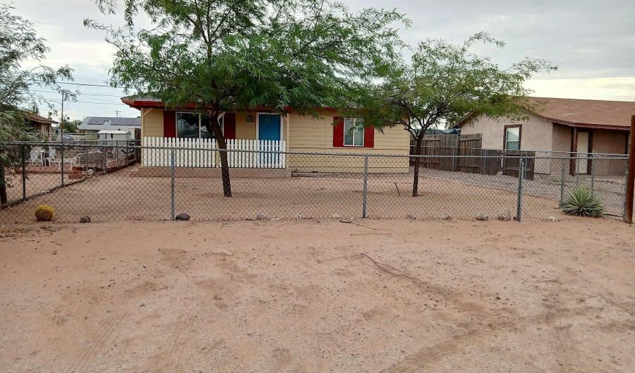 1210 N ARBOR Ave, Casa Grande, AZ 85122 - 2 Beds, 1 Bath