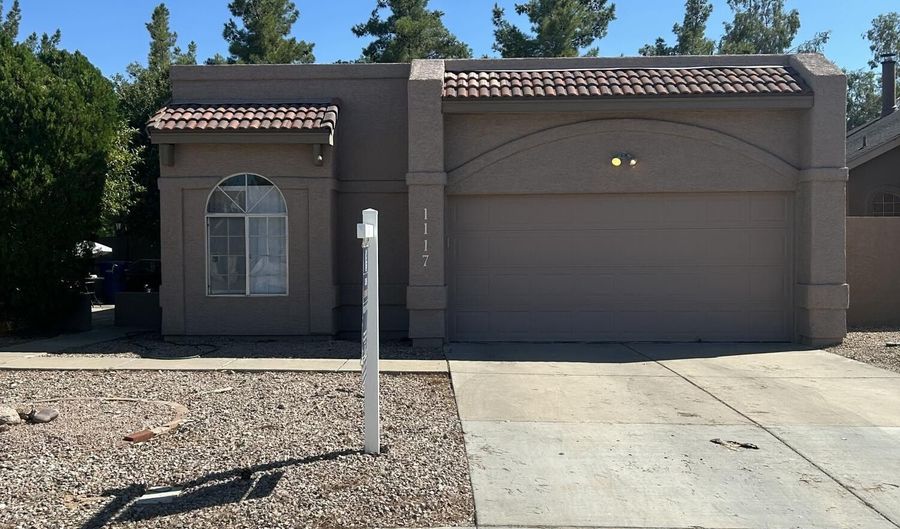 1117 W MANOR St, Chandler, AZ 85224 - 2 Beds, 2 Bath