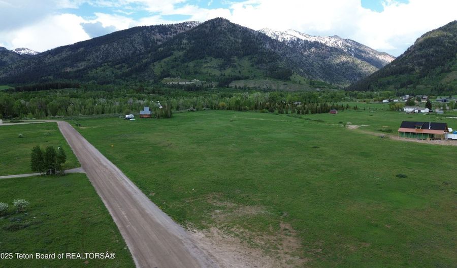 100 STRAWBERRY CREEK PRIVATE Rd, Bedford, WY 83112 - 0 Beds, 0 Bath