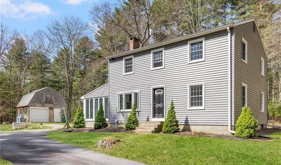 35 Hallville Rd, Exeter, RI 02822 - 4 Beds, 2 Bath