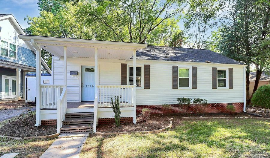 1515 Winston Dr, Charlotte, NC 28205 - 2 Beds, 2 Bath
