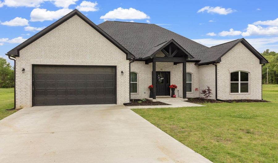 16 Taylor Place Ln, Conway, AR 72032 - 4 Beds, 2 Bath