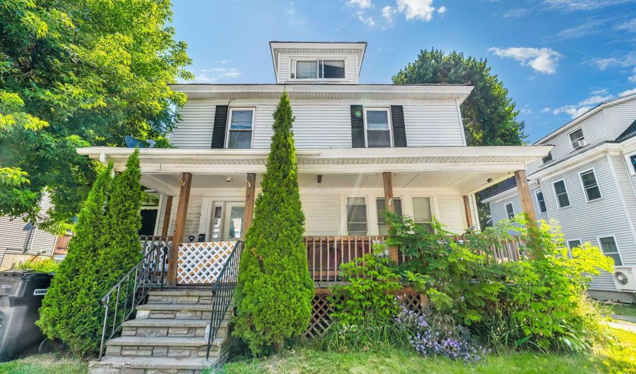 77 Center St, Bangor, ME 04401 - 0 Beds, 3 Bath