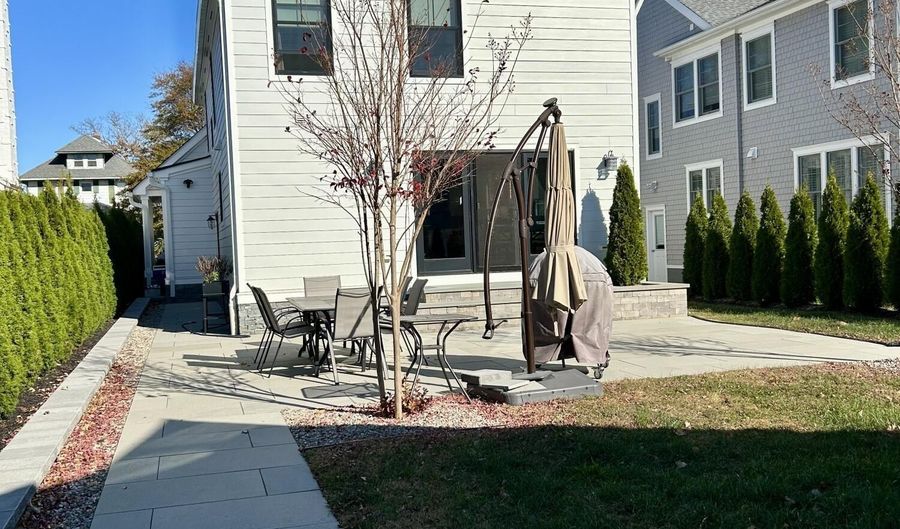 411 Sylvania Ave, Avon By The Sea, NJ 07717 - 3 Beds, 2 Bath