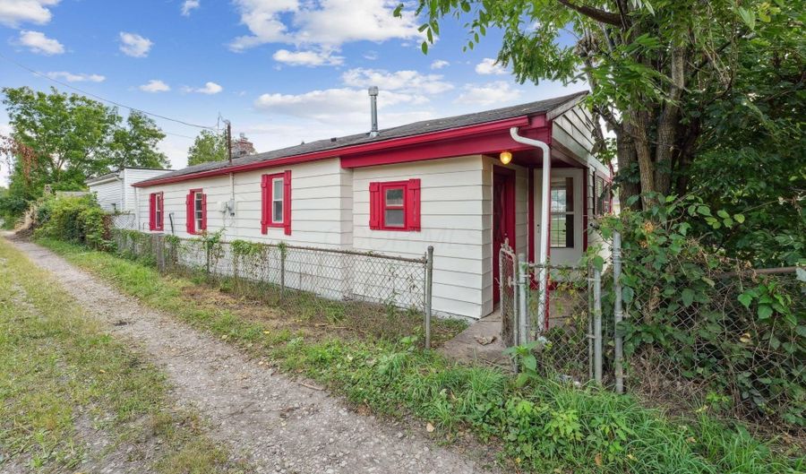 1712 Little Ave, Columbus, OH 43223 - 3 Beds, 1 Bath