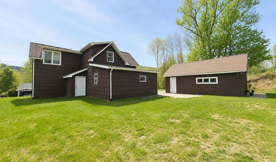 99 Wentworth Ave, Berlin, NH 03570 - 4 Beds, 2 Bath