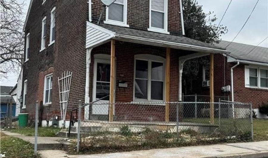 703 S Filmore St, Allentown, PA 18103 - 3 Beds, 2 Bath