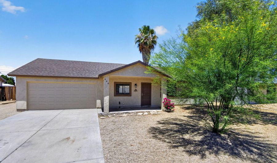 690 E OSAGE Ave, Apache Junction, AZ 85119 - 3 Beds, 2 Bath