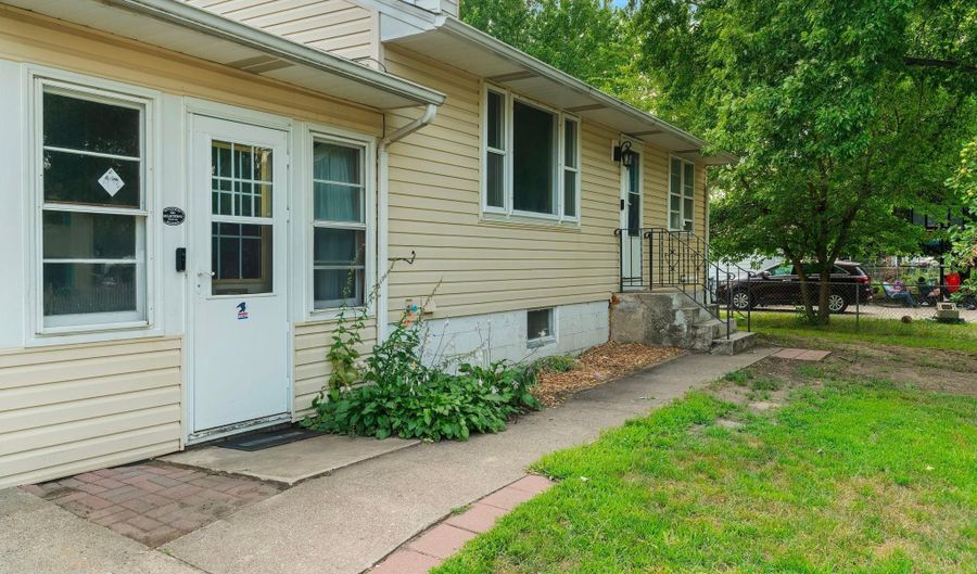 638 Tyler St, Anoka, MN 55303 - 2 Beds, 2 Bath