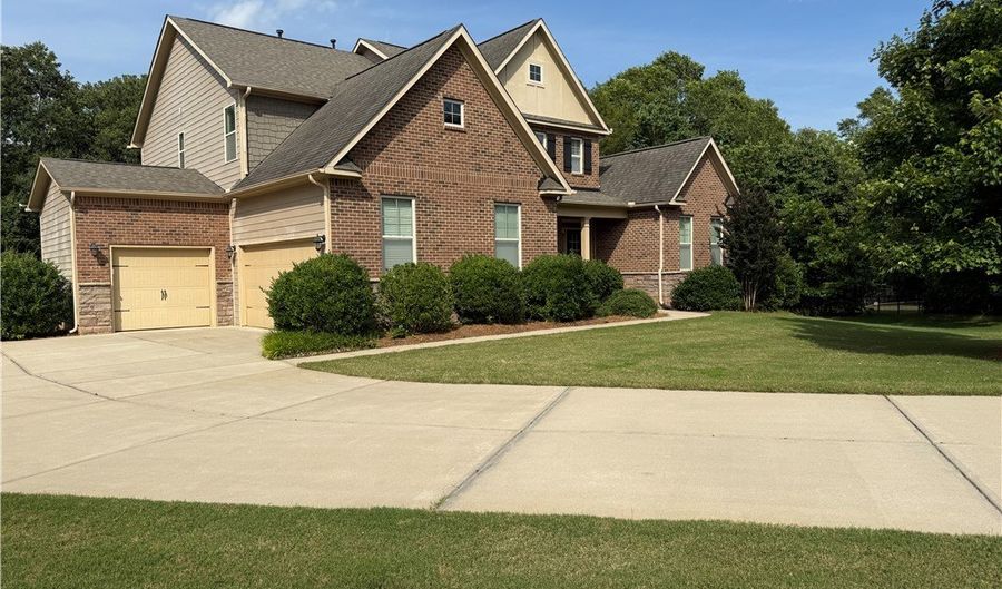 102 Sorrel Oaks, Belton, SC 29627 - 4 Beds, 4 Bath