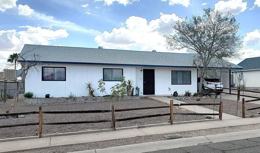 141 W 9th, Ajo, AZ 85321 - 3 Beds, 2 Bath