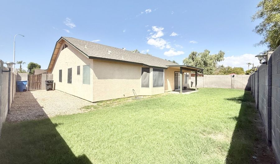 2321 E REMINGTON Pl, Chandler, AZ 85249 - 4 Beds, 2 Bath