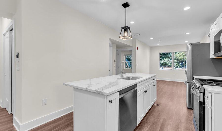 700 1st Ave B3, Asbury Park, NJ 07712 - 1 Beds, 1 Bath