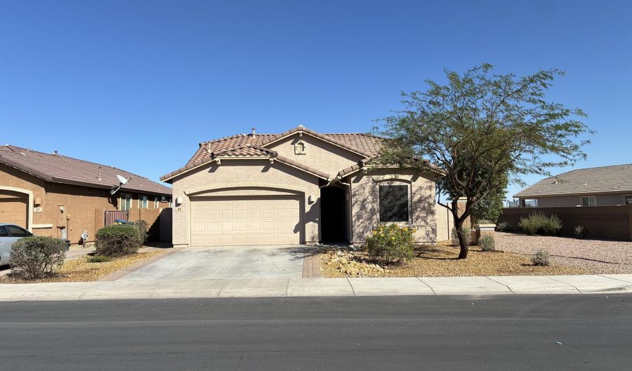 69 S 195TH Ln, Buckeye, AZ 85326 - 4 Beds, 3 Bath