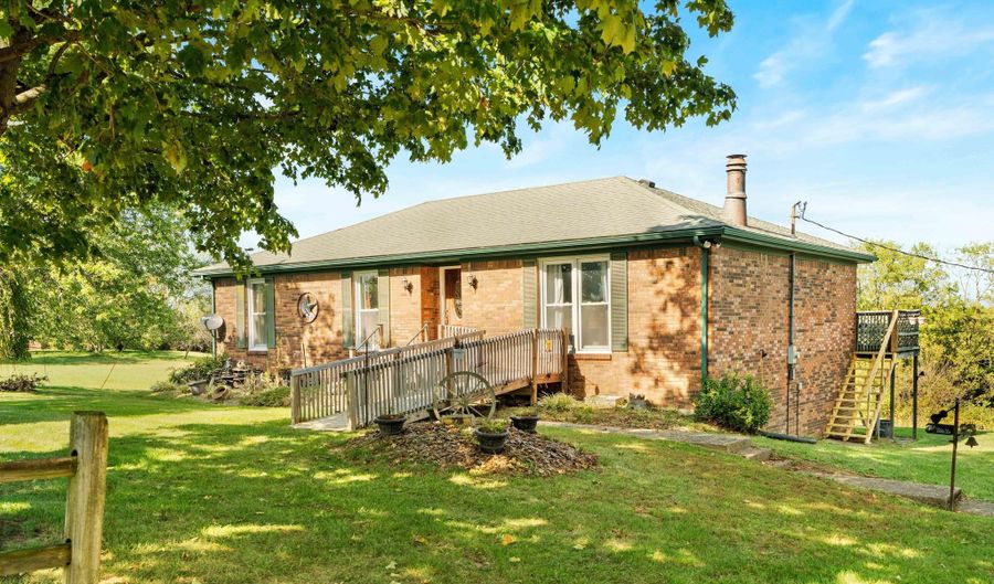 276 Jacksonville Rd, Bagdad, KY 40003 - 3 Beds, 2 Bath