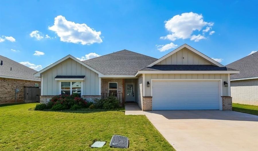 7444 Lake Ridge Pkwy, Abilene, TX 79602 - 4 Beds, 2 Bath
