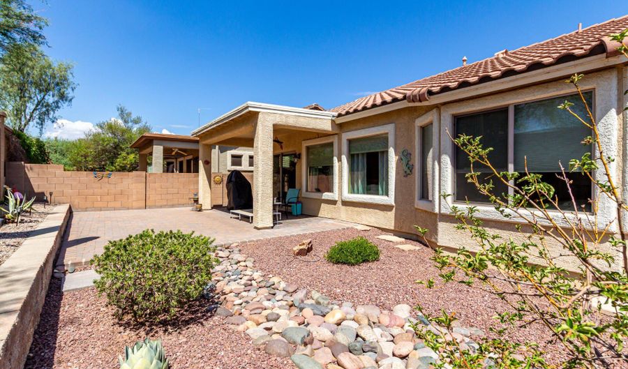 415 W Calle Sedillo, Sahuarita, AZ 85629 - 3 Beds, 2 Bath