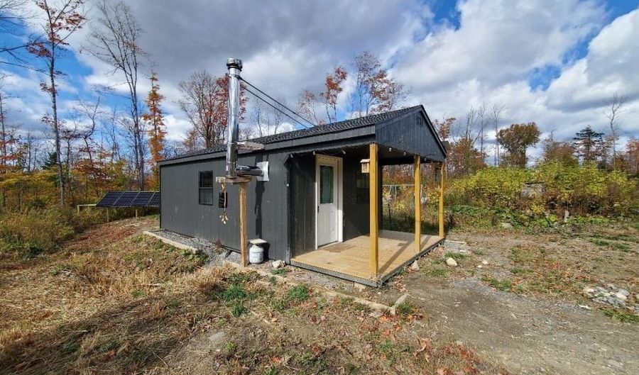 91 Greenleaf Brook Rd, Amity, ME 04730 - 1 Beds, 1 Bath