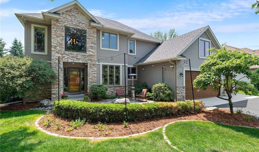 2334 Veterans Memorial Blvd NW, Andover, MN 55304 - 5 Beds, 4 Bath