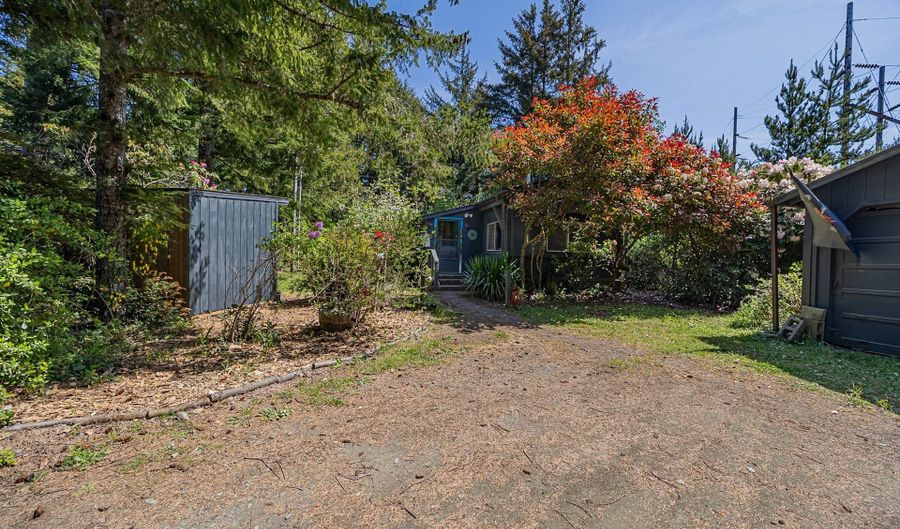 88102 MALLORY Ln, Bandon, OR 97411 - 2 Beds, 1 Bath