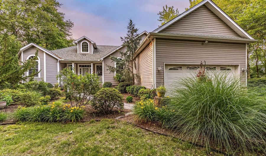 11411 TERRAPIN POINT Rd, Berlin, MD 21811 - 3 Beds, 2 Bath