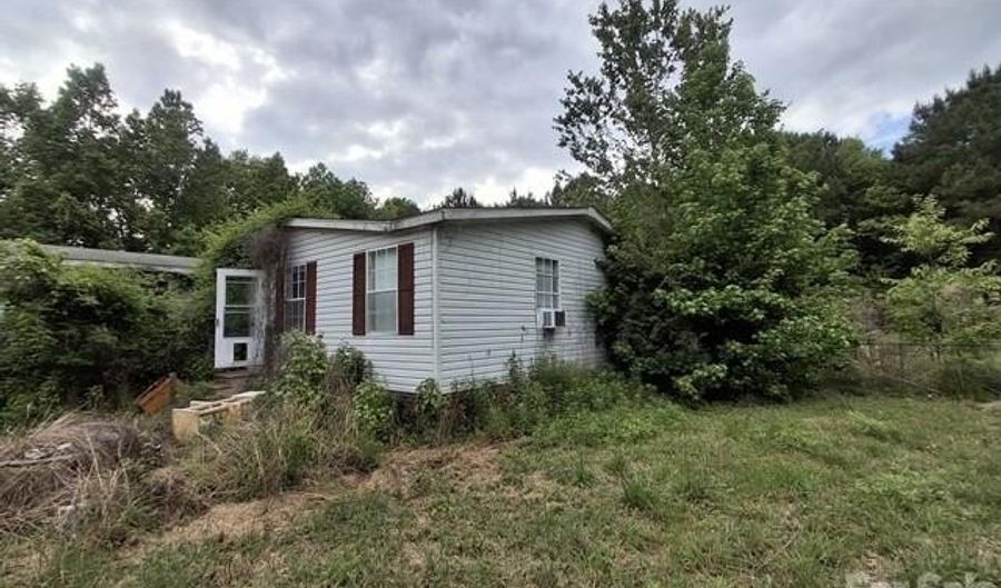 890 Snohan Rd, Ayden, NC 28513 - 3 Beds, 2 Bath