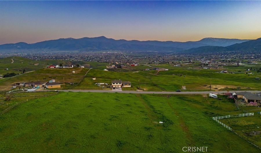 0 Pinon Canyon Rd, Tehachapi, CA 93561 - 0 Beds, 0 Bath