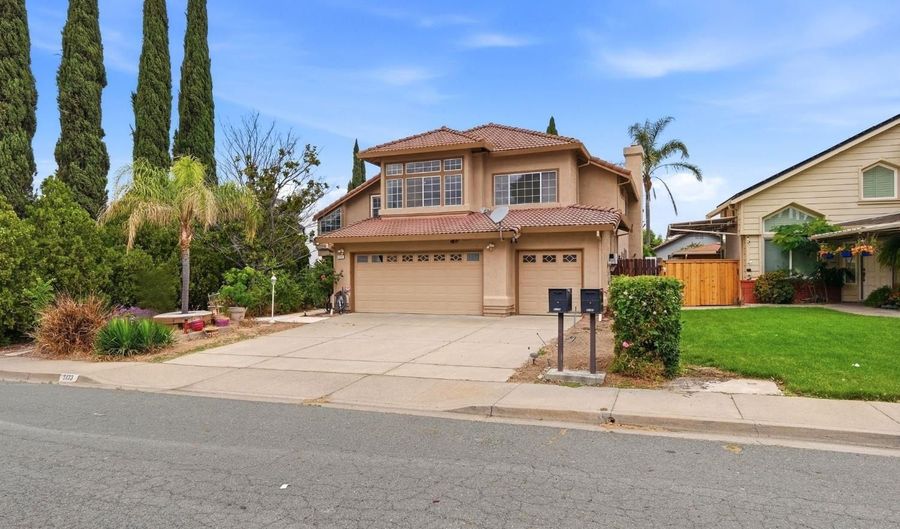 5133 Carriage Way, Antioch, CA 94531 - 5 Beds, 3 Bath