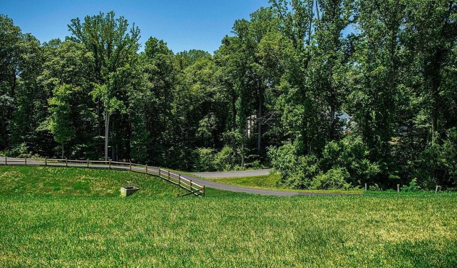 2436 MONARCH Way, Bel Air, MD 21015 - 4 Beds, 3 Bath