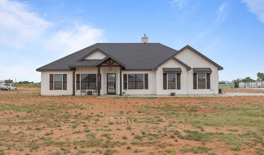2859 SE 1415, Andrews, TX 79714 - 4 Beds, 2 Bath