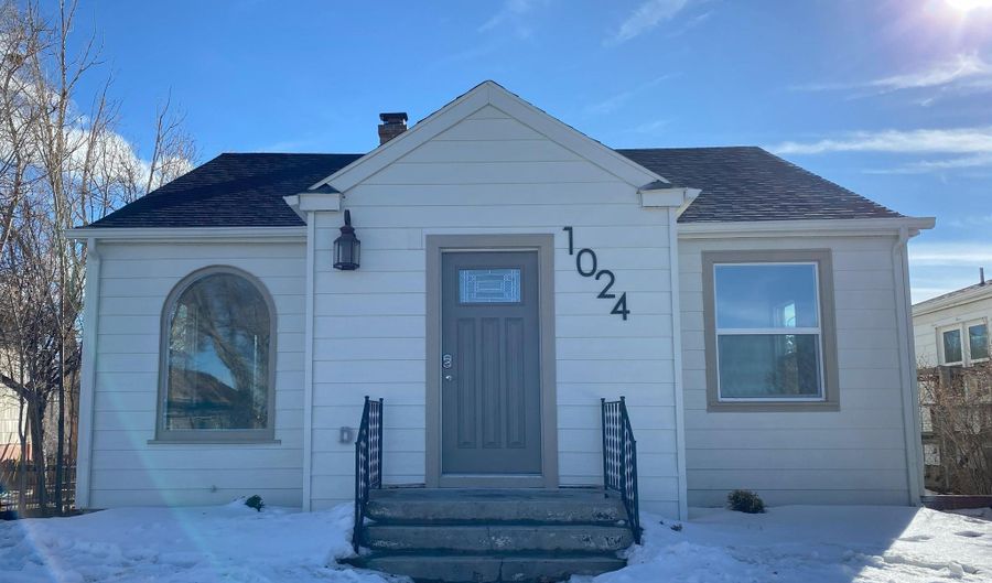 1024 Wyoming St, Rock Springs, WY 82901 - 4 Beds, 2 Bath